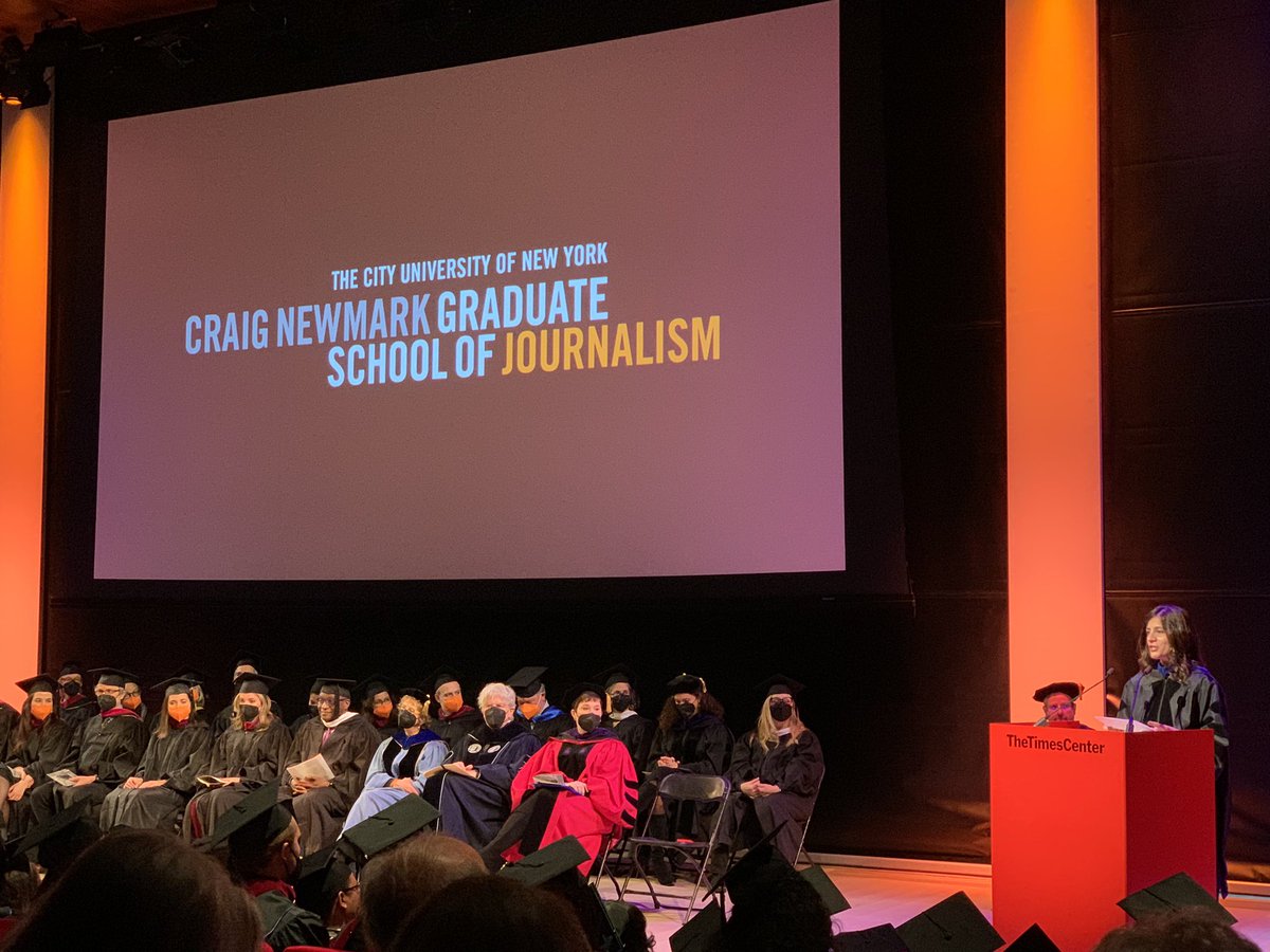 Beautiful remarks from our dean to the Class of 2022.

“You are entering an industry in transformation — you will help decide what journalism will be … it’s a moment to boldly shape the future.

Choose a journalism that is a force of good.” — Dean @gmochkofsky

#newmarkj22