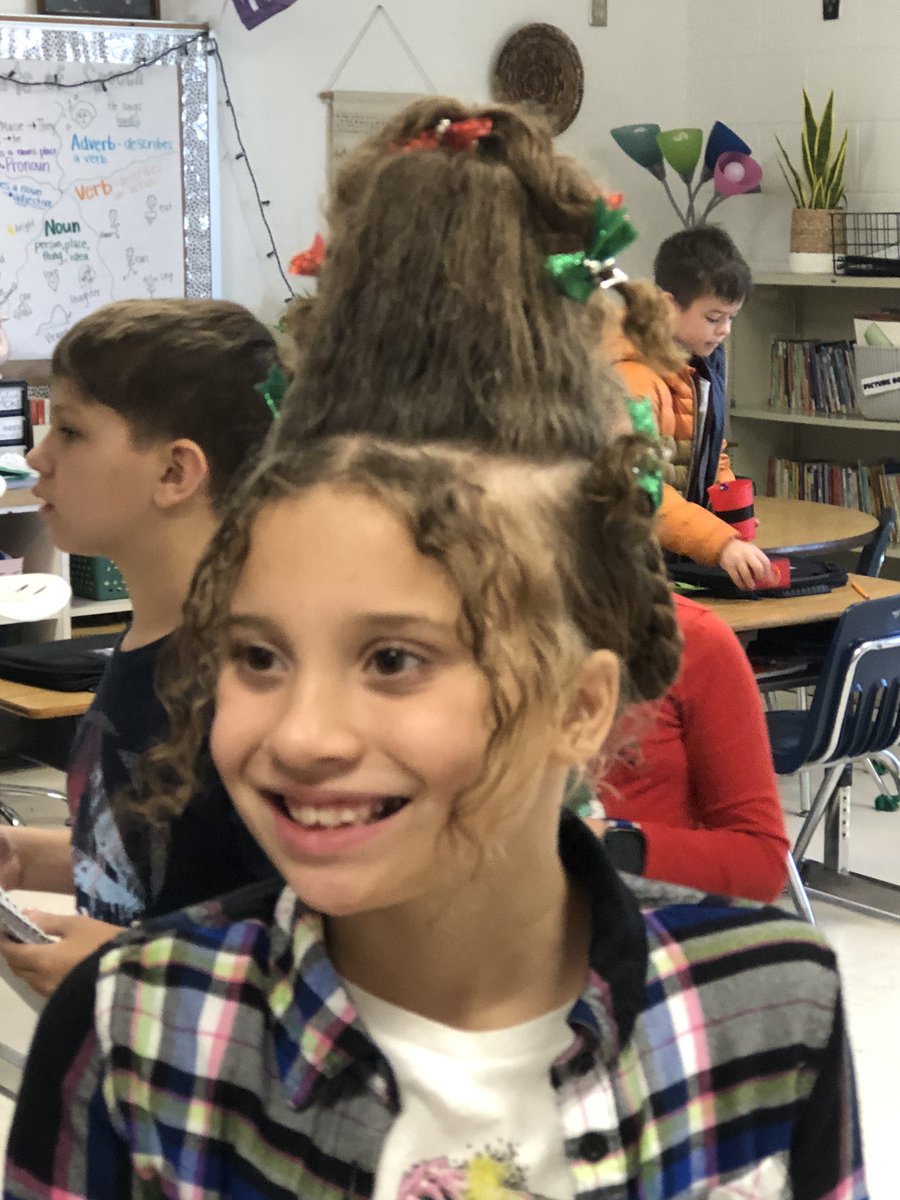 Debra Vickery tweet media