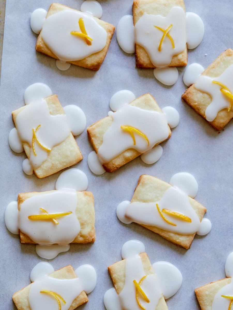 Our Meyer Lemon Meltaways are one of our favorite holiday cookies to make every year! These cookies are light and crazy delicious!  spoonforkbacon.com/meyer-lemon-me…