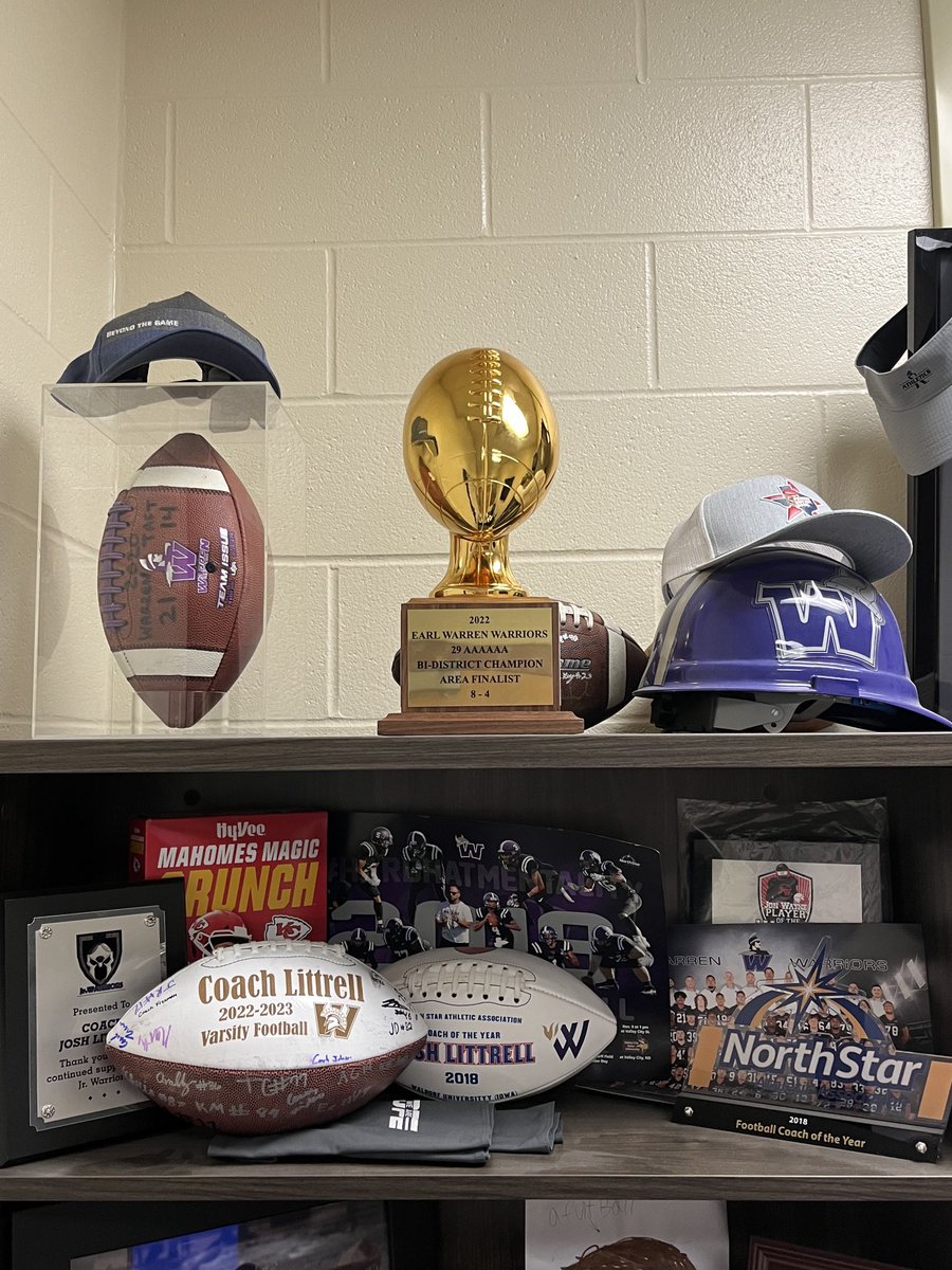 That new gold football sure does look nice.  Congratulations to ⁦<a href="/WarrenNisd/">Warren Warrior Football (NISD) TX</a>⁩ on a fantastic year.