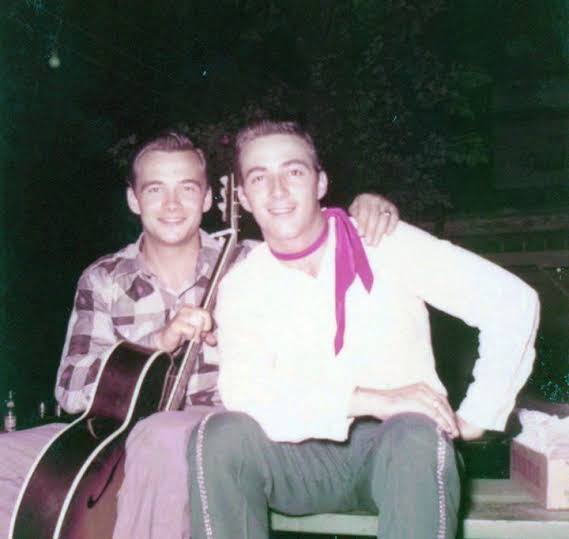 WaymoreJennings's tweet photo. Happy #FaronFriday everyone!
Faron Young with Teddy Wilburn. https://t.co/gGiOdRMYiJ