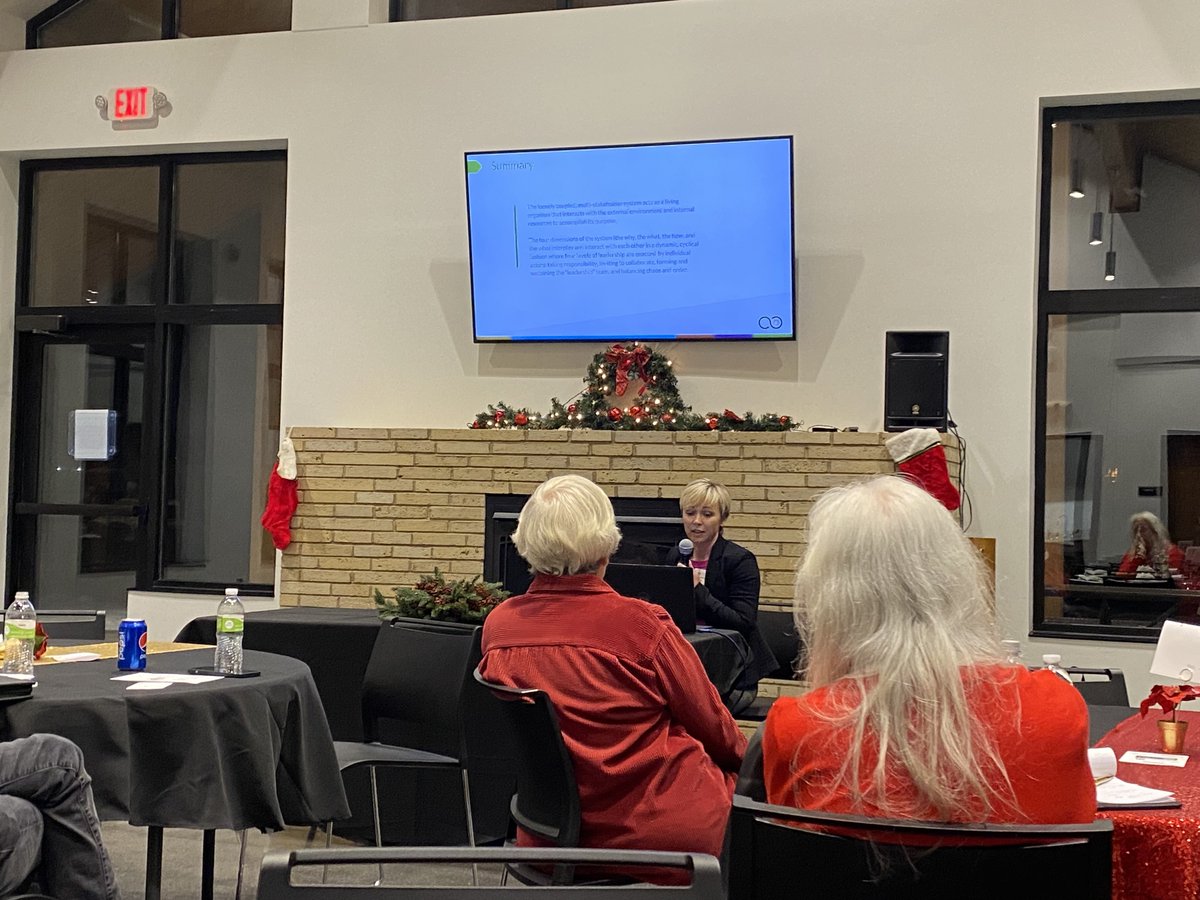 RCLLG's tweet photo. We had a wonderful and snowy annual dinner &amp; program yesterday evening at the Wakefield Park Community Building in Maplewood. Thank you to those who attended and thank you to Irina Fursman from HueLife for sharing your inspirational story with us!  #RCLLG #RamseyCounty https://t.co/wVLFRv8Ar1
