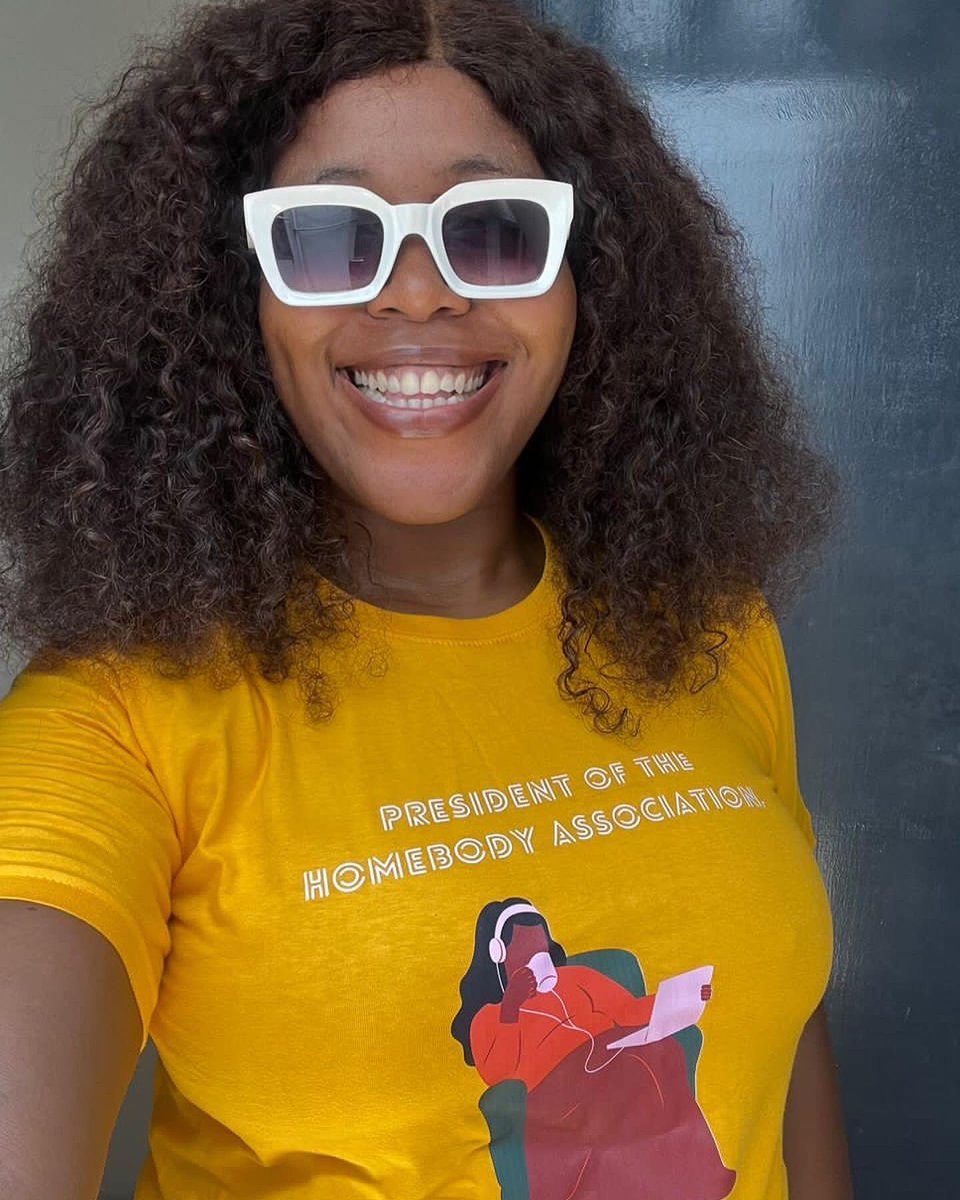 Tunuapp's tweet photo. Our affirmation Tees will be available at our pop-up shop on Sunday 18th of this month at the Alliance Francaise De Lagos, Mike Adenuga center, Ikoyi, Lagos state.  Come get yours🧡. https://t.co/6efu9gQ4c0