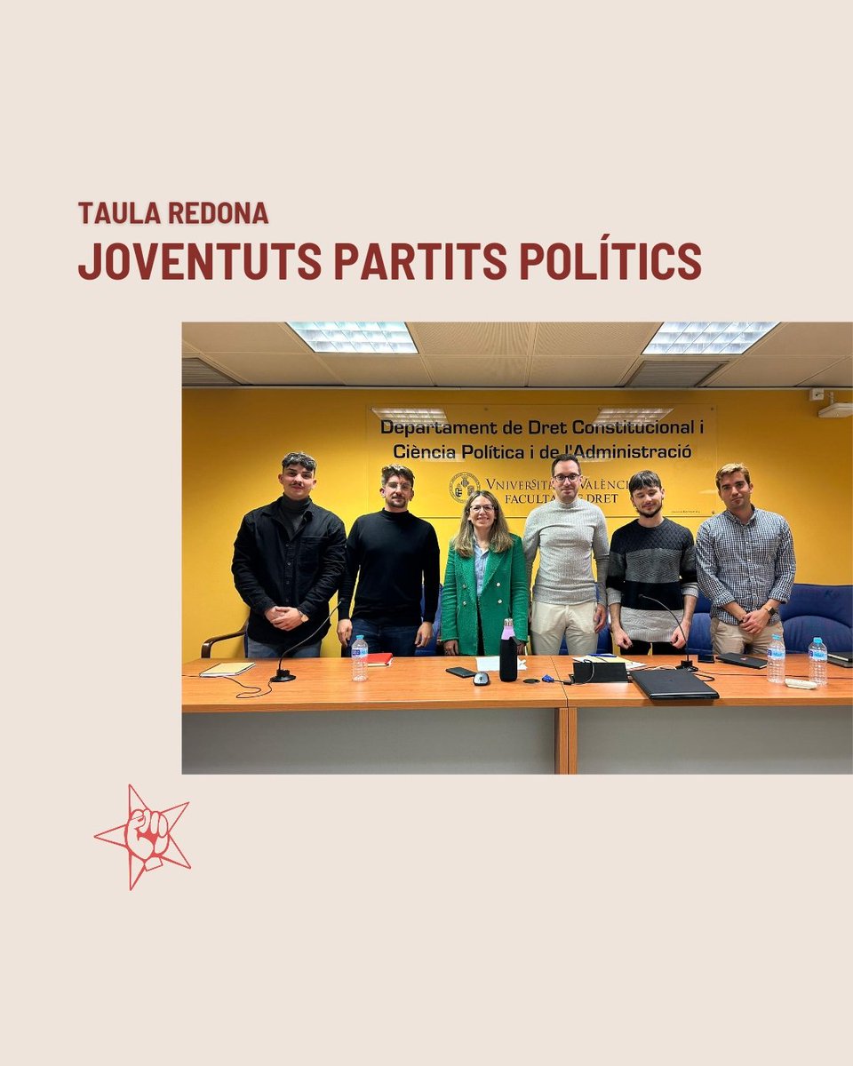 JoveSocialistes's tweet photo. [ Taula Redona: Joventuts Partits Polítics 👥 ]

🗣️ En la vesprada d'ahir, @BarbanchoDavid, secretari de formació va participar en una taula redona sobre joventuts dels partits polítics i digitalització a la Facultat de Dret de la @UV_EG

Gràcies per convidar-nos! 👏🏼

#JSPV https://t.co/nLUxOZbKYh