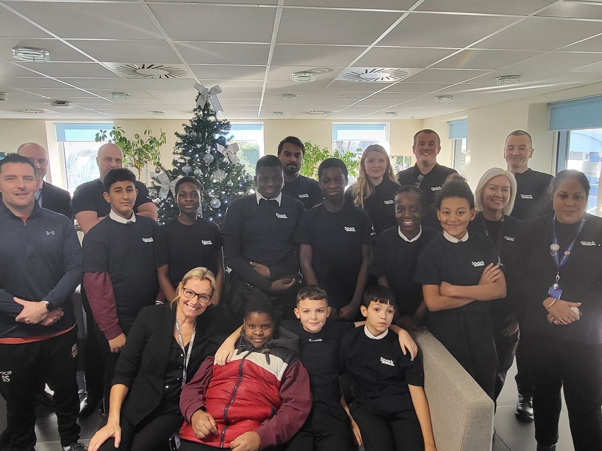 swpbpa's tweet photo. SWBPA ... SPARK - Final day of the programme..Today we met with SWP Firearms team and Joint Scientific Investigation Unit Officers.. what an Exhilarating Experience, Pupils thoroughly enjoyed.... @SorayaKelly11 @RaceCymru @JaneHutt @CCJeremyVaughan @alunmichael @ChSuptTruscott https://t.co/0CfmR7CaSx