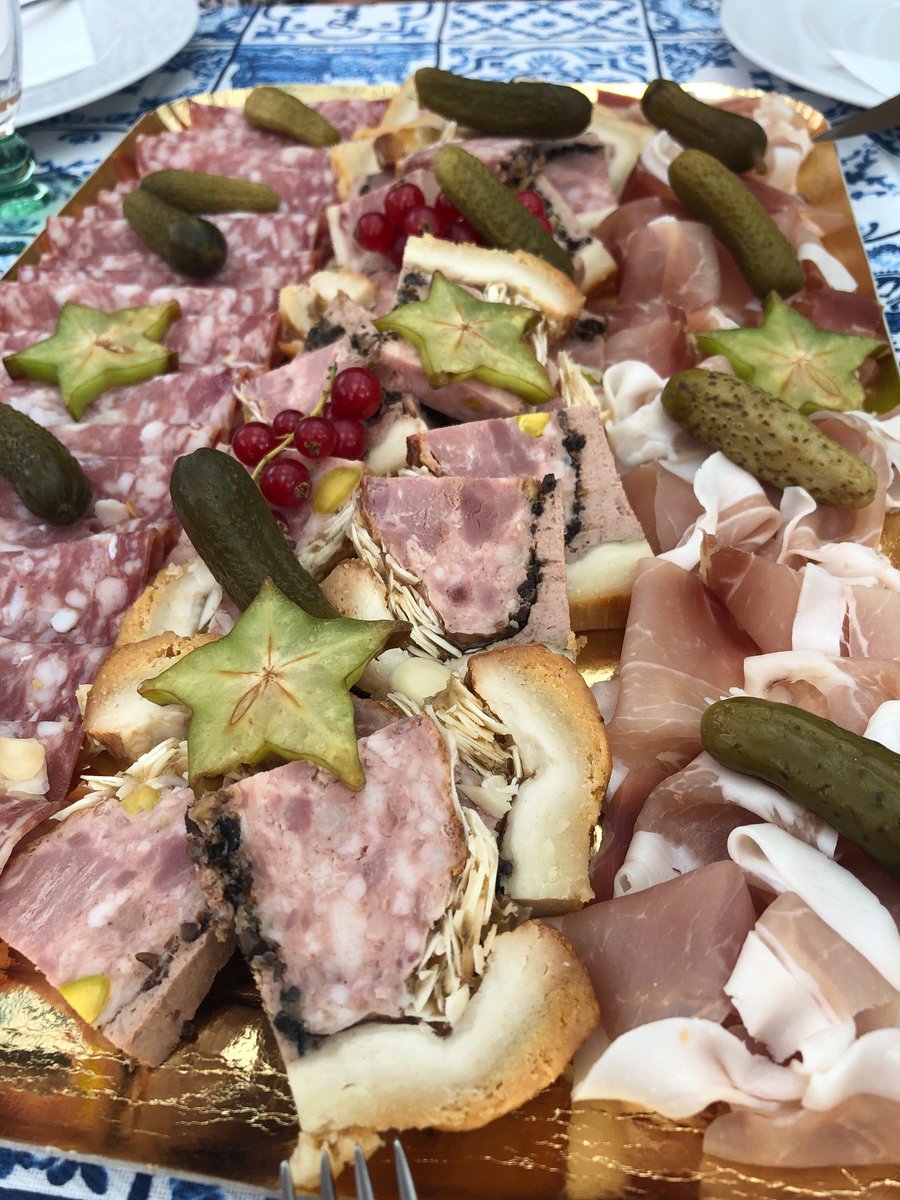 TV83.info tweet media