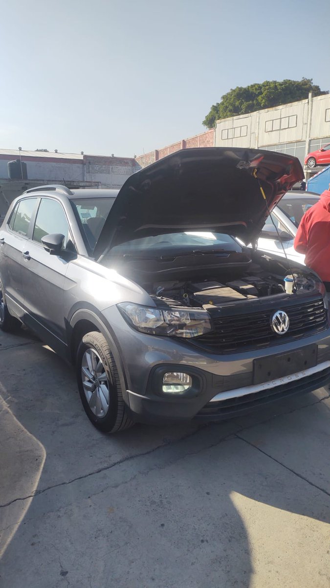 todoensubastas's tweet photo. #AlMomento II Llega gracias a nuestros #traslados en madrina este @Volkswagen_MX T-Cross, 2021.
Muy pronto en nuestra subasta pública en https://t.co/xX9B2Nk98d 🔥
#Subastas #Automotive #AutosCDMX #Seminuevos https://t.co/kietvGLEnd