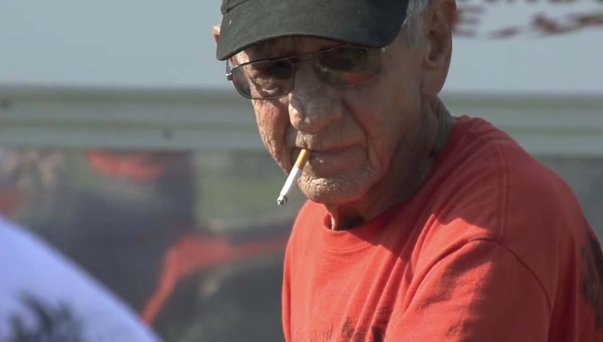 LoudpedalPod's tweet photo. Finally! Congrats to the Indiana Legend! https://t.co/PXC7S41otv