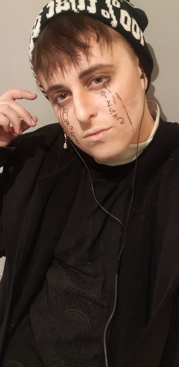 GoodAndChaotic's tweet photo. Witchin' and bitchin' as a horrible cryptid man #occulteye #ttrpg #tabletop #witchboy https://t.co/eyDFouF0pL