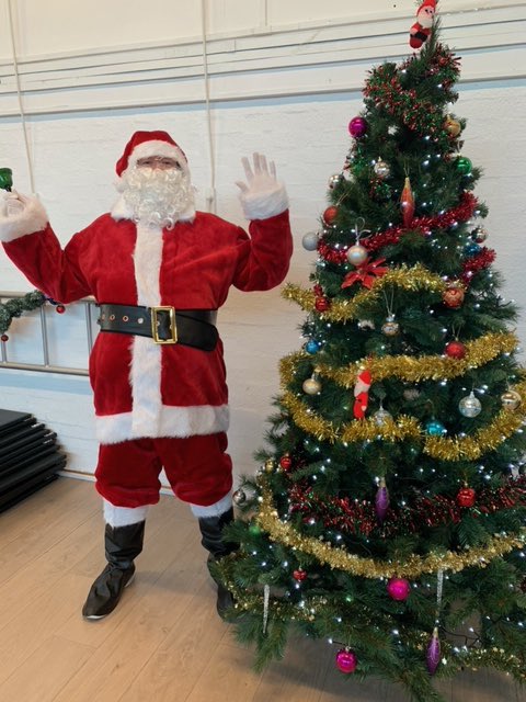 ⭐️🎄A very Merry Christmas from everyone at Perdiswell. We hope you have a lovely break and we look forward to seeing you all in the new year! 🎄⭐️