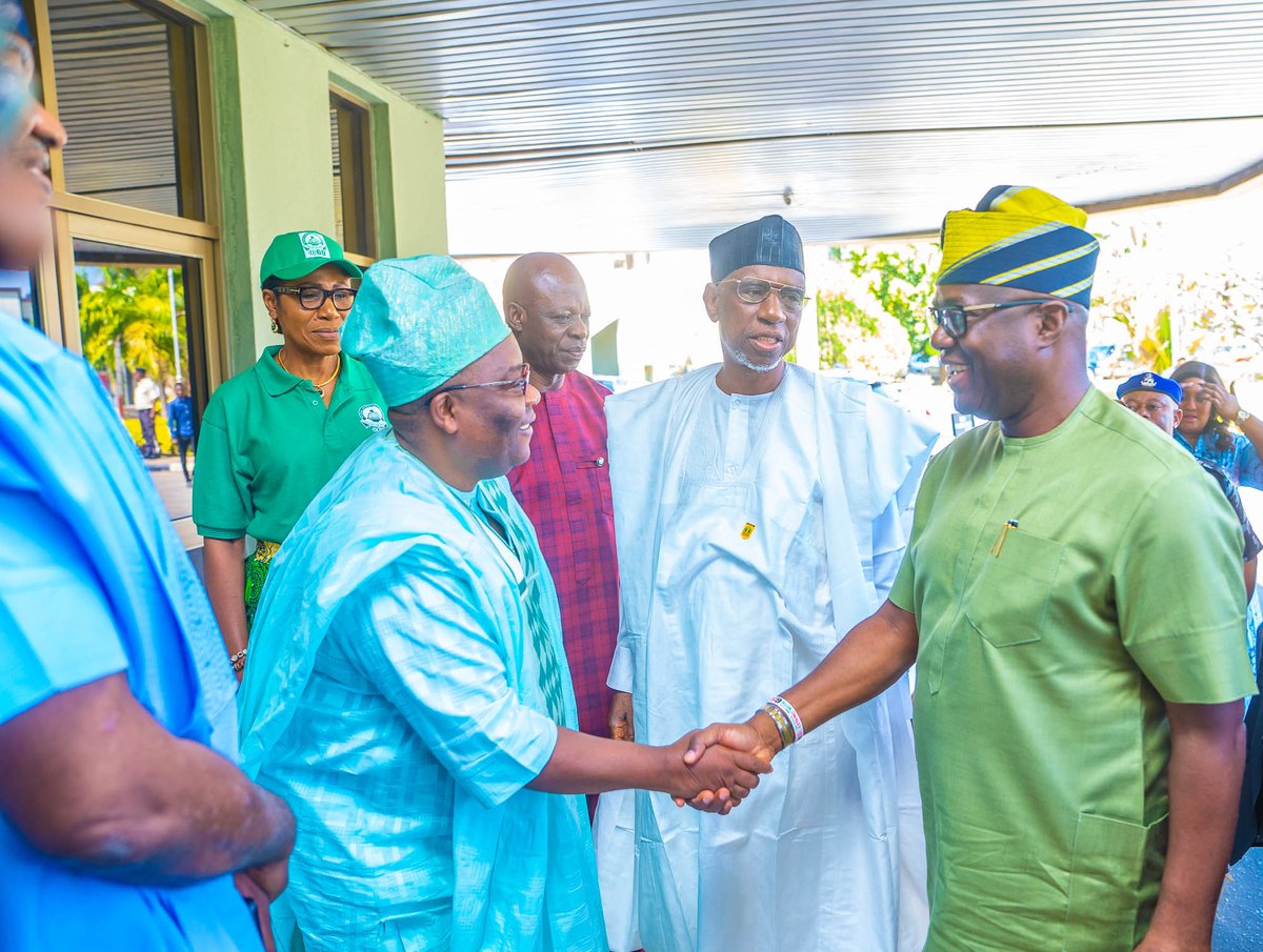 seyimakinde's tweet photo. I am happy to report that we received confirmation from the National Universities Commission that the Emmanuel Alayande College of Education, Oyo is now recognised as the Emmanuel Alayande University of Education. Many thanks to everyone who worked tirelessly to make this happen! https://t.co/NM1EDbL7J7