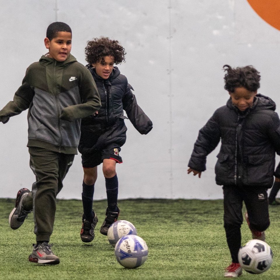 FutureCityfc's tweet photo. Our last session tomorrow at platt lane indoor sports complex before the winter break โ๏ธ
Message us now to book your place (ages 3 - 12 years) ๐
#developwithasmile ๐โฝ๏ธ https://t.co/YpZMHulJlG