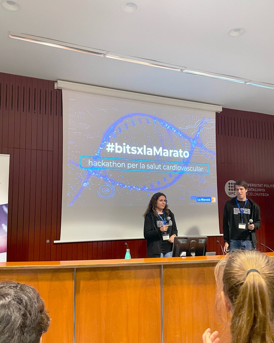 NOR_LOX_Lab's tweet photo. Empezamos #bitsxlaMarato Hacksthon per la salut cardiovascular. 

@fib_upc @la_marato @IIBSantPau @iibbcsic @crsinovas @lidiaprts @PauVazSuf https://t.co/A6upiDari6