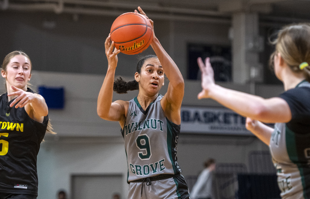 htsumura's tweet image. TBI 2022: Final Four Friday has arrived! We've break down each of last nite's 4 quarterfinals and set up a glorious day of LEC hoops! All at varsityletters.ca ! It's WGSS-Mulgrave, Riverside-OKM! @LangleyEvents @rsideathletics @MulgraveSchool @sd35wgss @BCHoopScoop @bcssgba