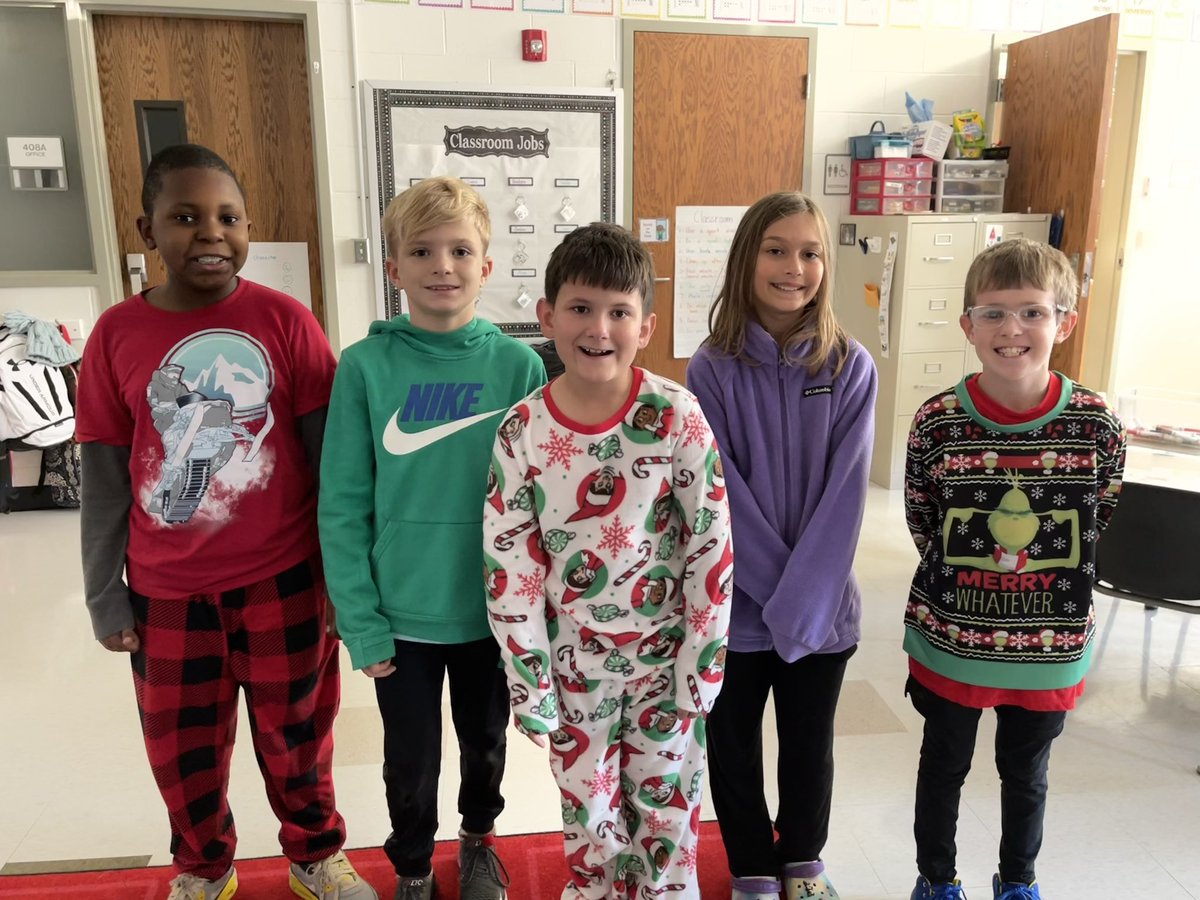 Another great morning with our 4th grade buddies and the Coffee Crew. We are so grateful for these kiddos and the teachers who continue to support our Unified Ranger Program. <a href="/mrsemcquade/">Erin McQuade</a> <a href="/LaurenAMorris/">Lauren Aiken Morris</a> #RangerStrong