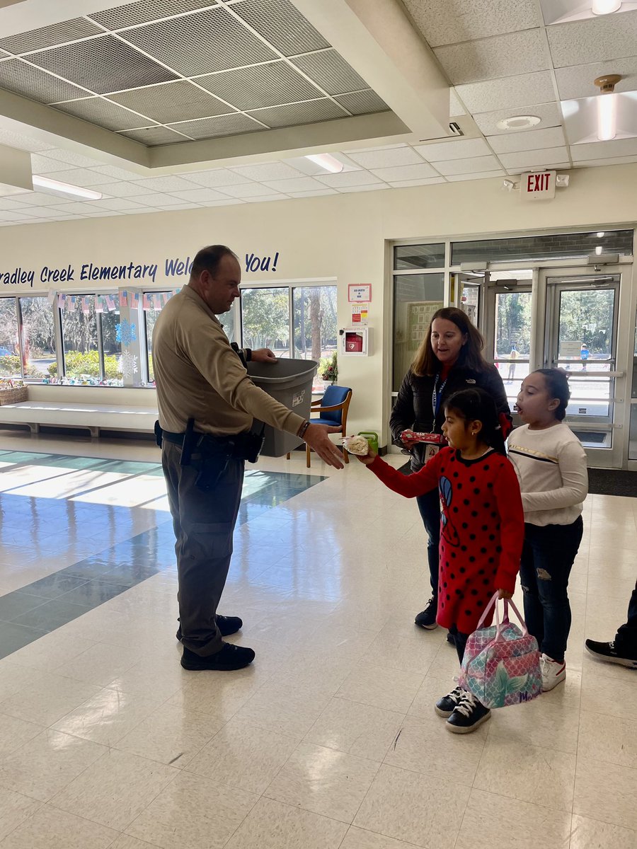 Erin Hankard Lee tweet media