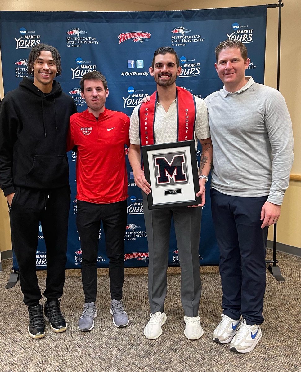 MSUDenverMBB's tweet photo. Congrats 2 @Simpy530 on finishing his degree!! He’ll walk in @msudenver winter commencement. So proud of Chris 4 being a true student-athlete &amp; working just as hard in the classroom as he does on the court!! #Graduation #BooksAndBall #RAPID #AllIn #ComeRunWithUs #GetRowdy🔴🔵 https://t.co/kq20RdFsWu