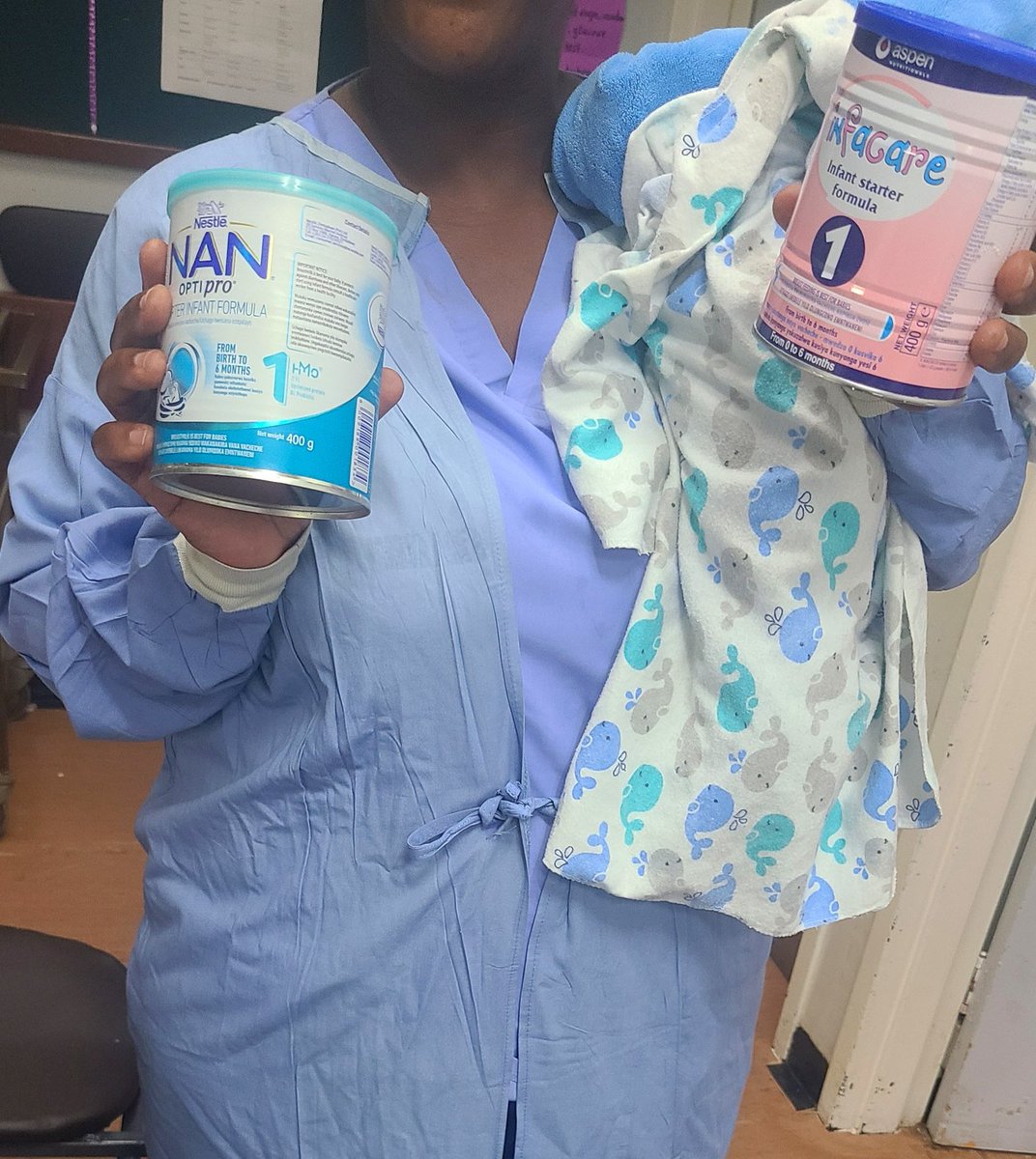 ChipoMlambo's tweet photo. Came for my evening visit. Our 13yr old is refusing to eat and it's affecting her milk supply. Her son now needs Formula. Nurses are asking for stage 1 formula. Please inbox me to donate. Brands needed are pictured. Please help us. We also need Diapers. https://t.co/bFbRBBG0M0