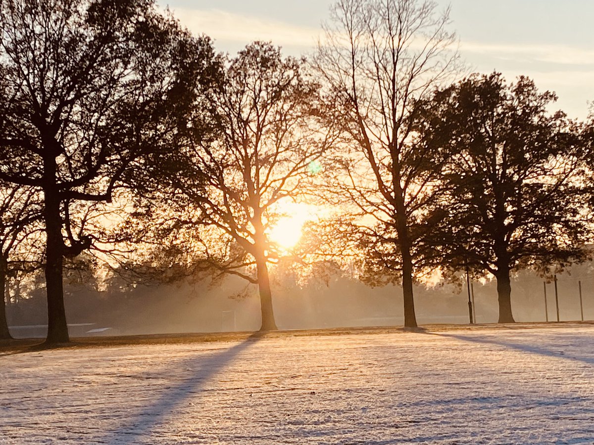 TalbotWelly's tweet photo. As the sun sets on the Michaelmas term, it’s ‘au revoir’ until January 🥶 #andsleep 😴 #teamtalbot @WellingtonUK https://t.co/OxcSMsY9uz