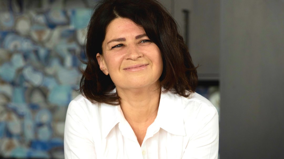 "Local first" soups by <a href="/18Chestnuts/">18Chestnuts</a> from Asheville, NC founded by Ilona Kossoff! 
✅Woman-owned 
✅Purpose-driven company
✅Plant-based, blended, &amp; shelf-stable soups
✅100% recyclable &amp; compostable packaging♻️
✅Works with local farmers for soup ingredients! 
Available now! 🤩