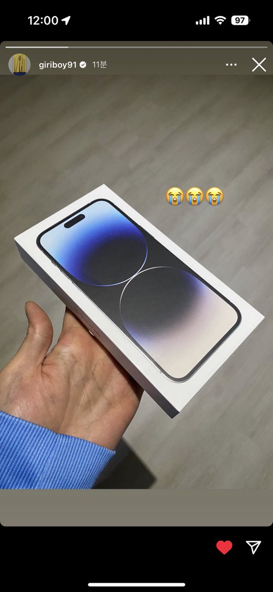 [2022.12.16] new iphone ✨