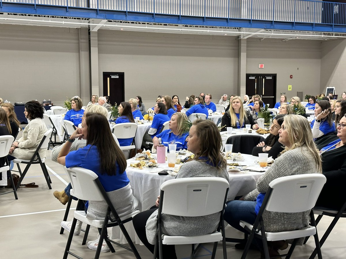 egmackey's tweet photo. Congratulations @moodyelemschool for being named a @NatlBlueRibbon School — enjoyed being part of today’s celebratory luncheon &amp; meeting with educators, administrators, &amp; other staff members, as well as community members who support the school #AlabamaAchieves #ThankALTeachers https://t.co/YQyfp2dZC7