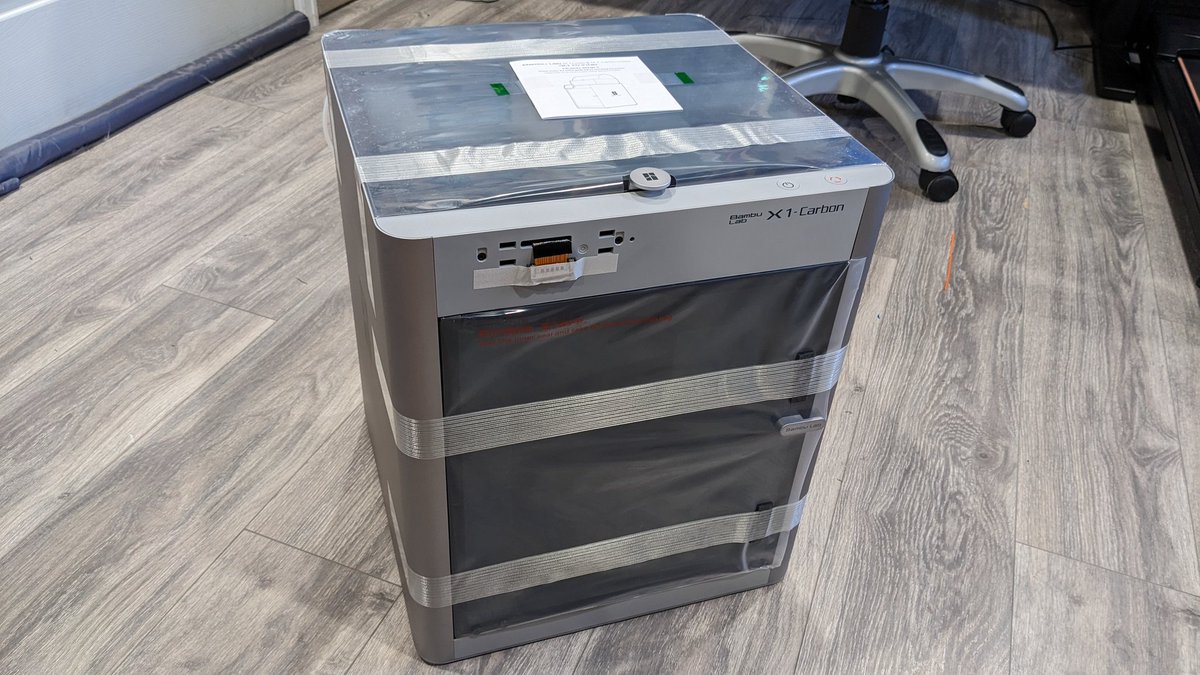 CryptoCloaks™ 🤘 tweet media