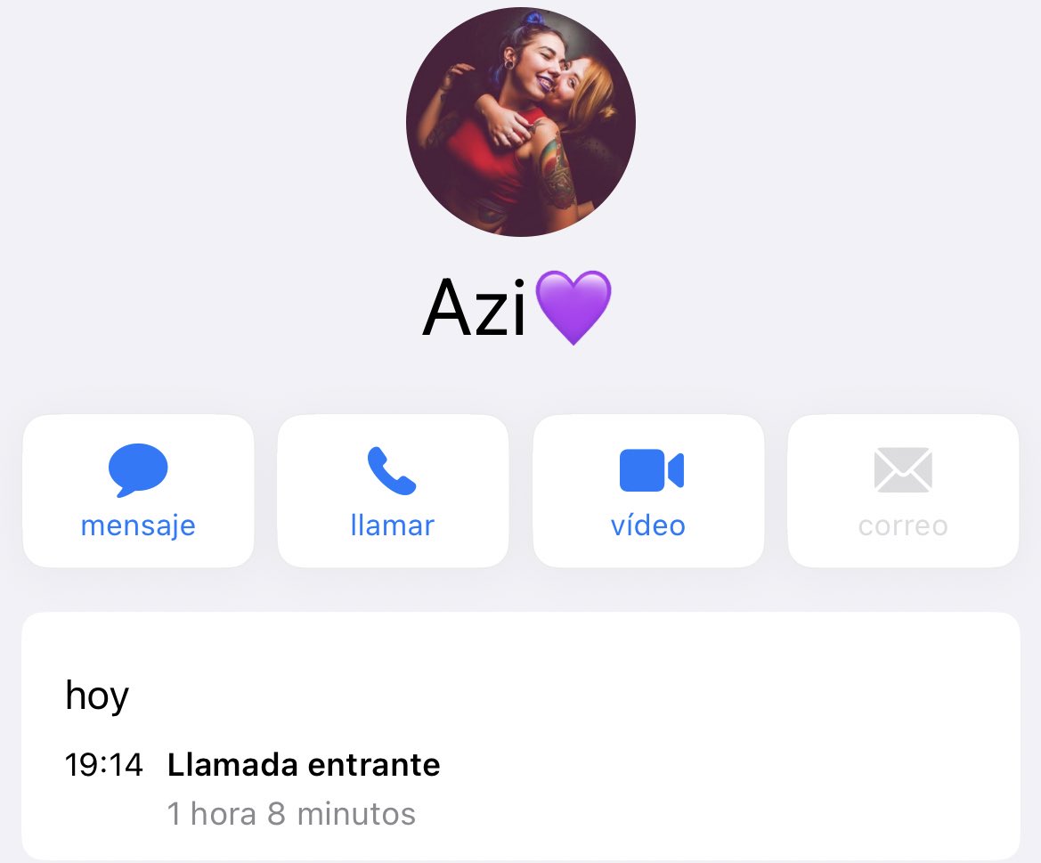 Odio hablar por teléfono pero si ella me llama PUES SI ME GUSTA🫶🏻.