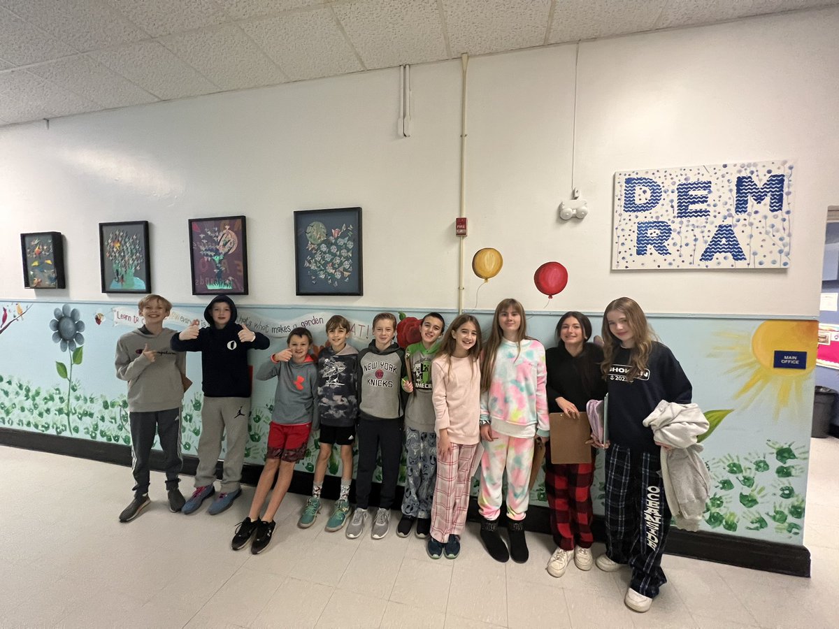 Kristin Stea tweet media