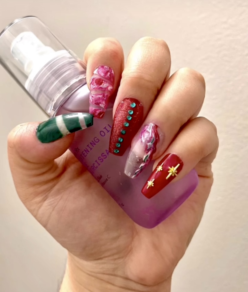bellatashalee's tweet photo. Hi everyone! Allow me to introduce myself my name is Tashalee, I am a Latina mom and content creator from Massachusetts. I love to take product photos, as well as videos with my son Archie. Here are just some examples of my work. 🥰 
#ugccommunity #productphotography #UGCcreator https://t.co/tW6oB29mEl