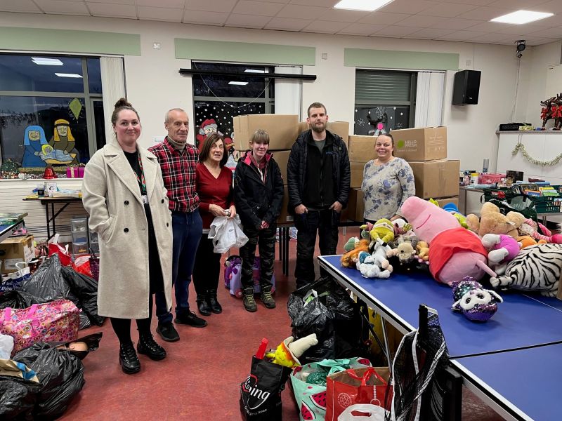 Switch2 Energy, together with our suppliers, have donated more than £3,000 worth of gifts to the Christmas toy appeal by Shipley’s Windhill Community Centre.

Read more about this fantastic appeal here: bit.ly/3W3Y5LG