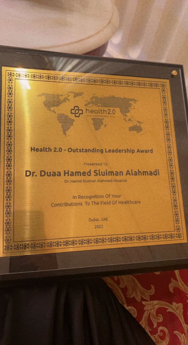 Duaa_Alahmadi's tweet photo. So grateful for this award thank you 😍🙏♥️ #Health2Conf #health2 #healthconference #dubaiconf #Dubaiconference #intercontinentaldubai https://t.co/DeNeDJZx9Q
