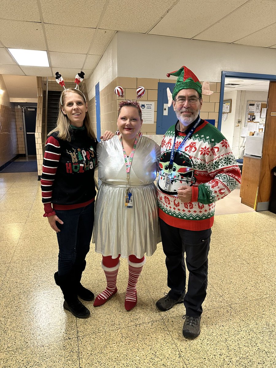 BusEdFun4U's tweet image. In the Holiday Spirit for Spirit Week!!! Happy Holidays Everyone! See you in 2023!