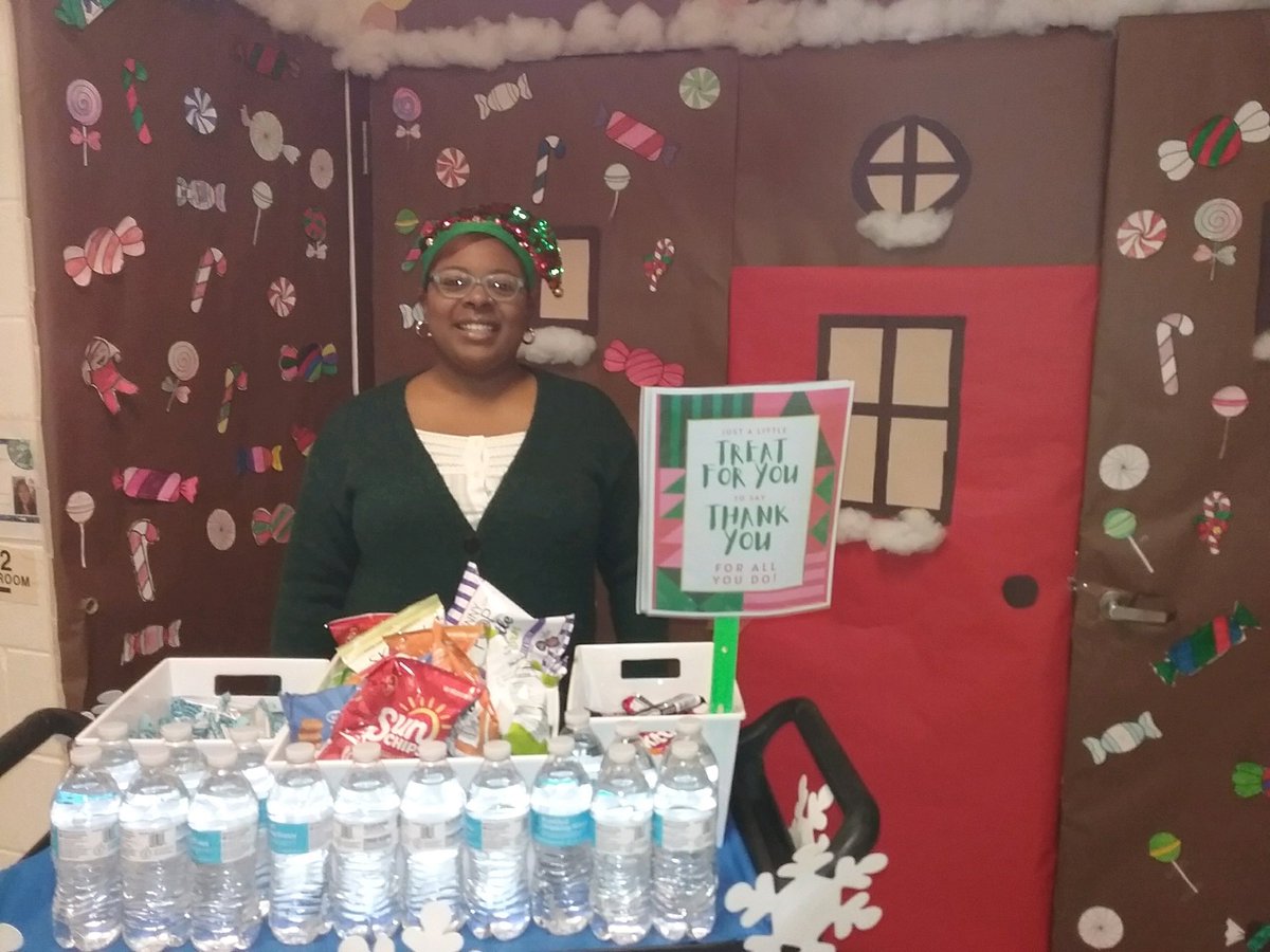DreamStrathmore's tweet photo. Staff loved the PTA Teacher Treat Cart today! Thank you Ms. Foraker, Ms. Boxley, and the  @BPSPTA for the treats! https://t.co/67juKgVLun