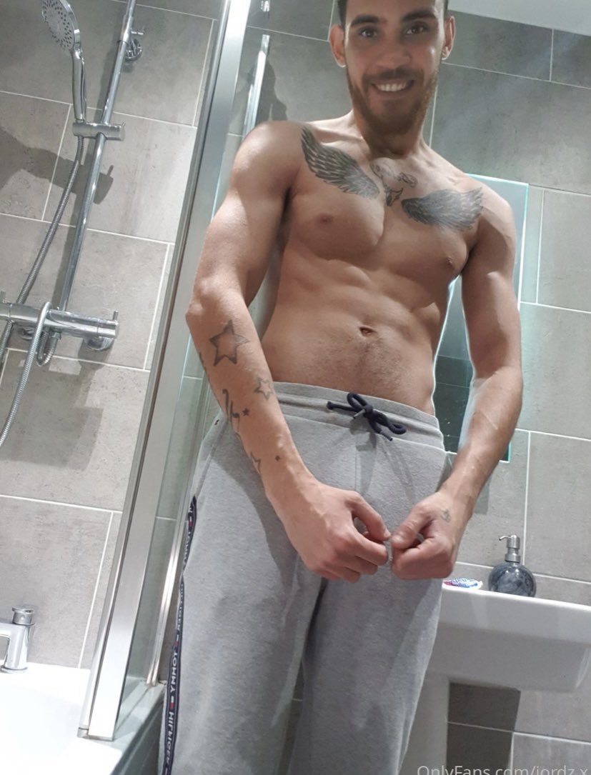 Reecedee1's tweet photo. @florian_macek 👿👿💦 https://t.co/cH7FjtSHQK