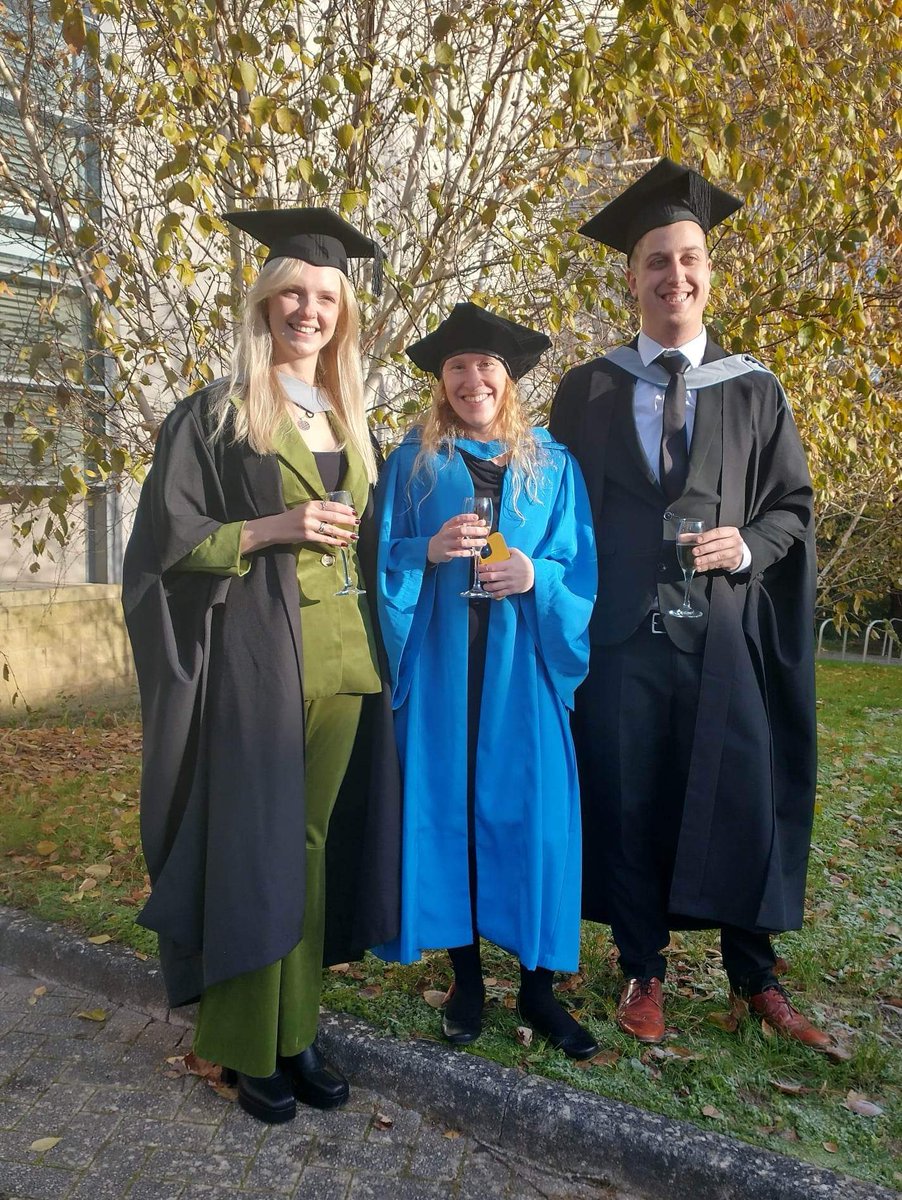 BryonyHobden's tweet image. MSc Mathematical Modelling (climate science) graduates @WittyD99, so happy we got there in the end! Thankyou to @JemmaShipton for being a fantastic lecturer and an even more awesome human being!👩🎓🎉🎊