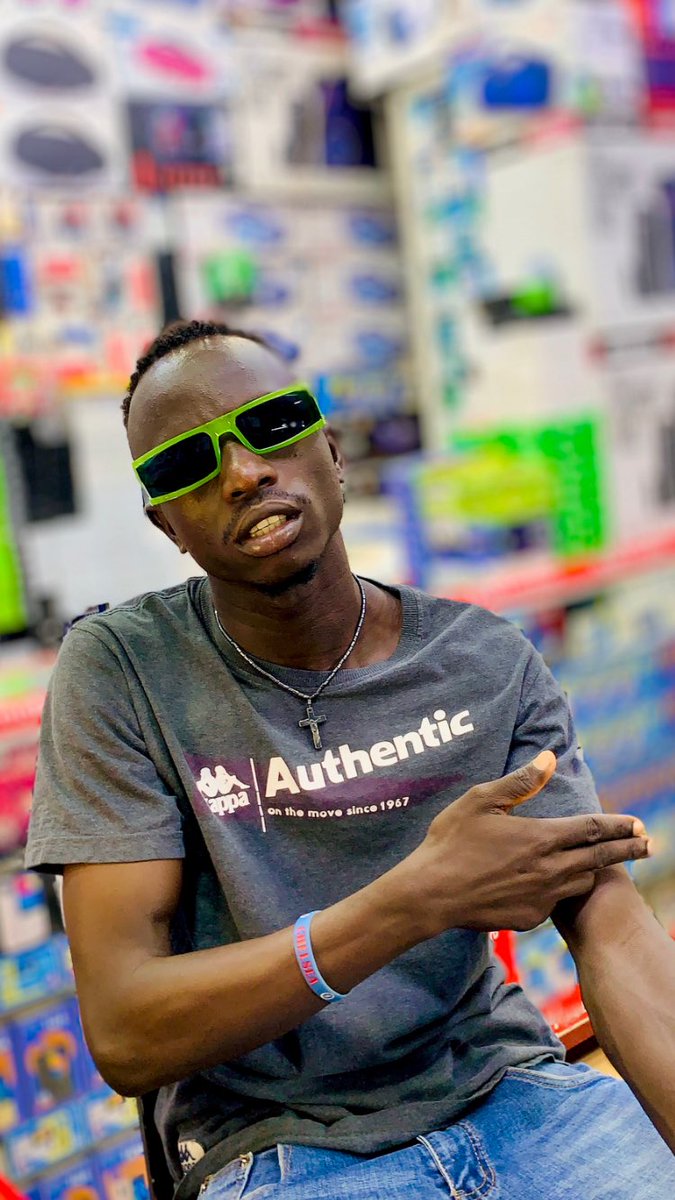MTraplane's tweet photo. If you don’t need me, I worry less ‘bout that! Everyday I’mma stay switched spinnin’ for some Bag💰cause there ain’t no single  day got it and sh!t Denied my HANDS!✌🏿 https://t.co/o4GBMp6xZE