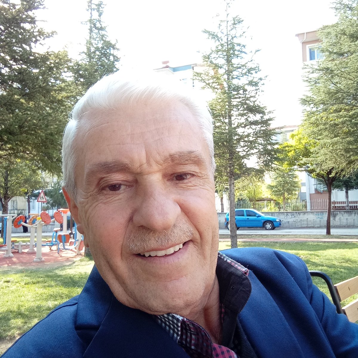 SELAMÜN ALEYKÜM CÜMLETEN CUMANIZ MUBAREK OLSUN ALLAH HAYIRLARA VESİLE KILSIN.