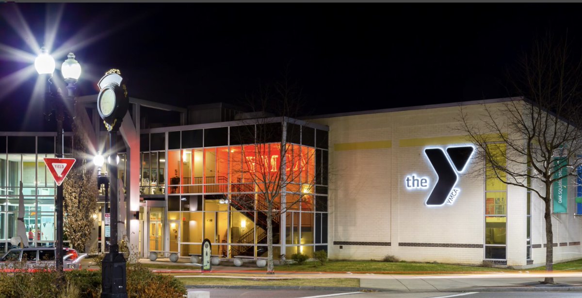 PickleBoston's tweet photo. Just heard some exciting NEWS! @ymca_oaksquare to offer Pickleball 5x/week starting in Jan. including SKILLS CLINICS 2x/week. Official announcement coming next week.  #BestInBoston @YMCA_Boston @wsymca @pprpickleball @USAPickleball https://t.co/Ei0e6Sc0eE