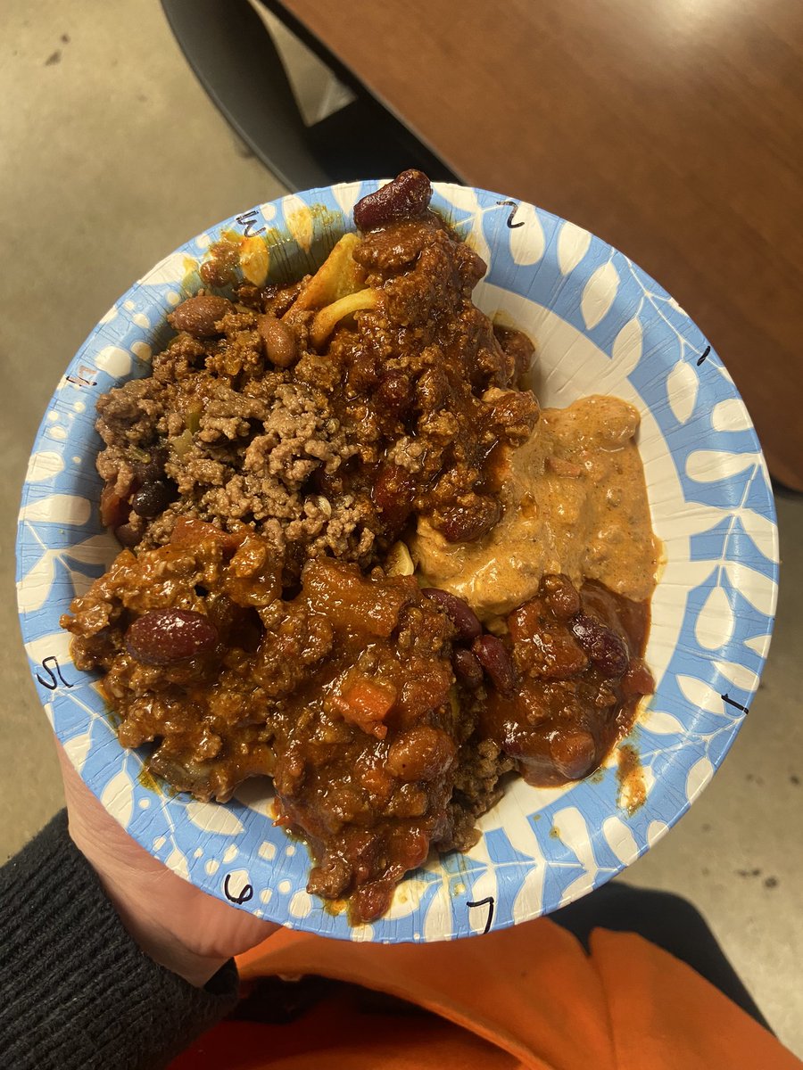 CyrillaAbiseid's tweet photo. It’s a great day when we get to live our Values Wheel to the fullest! AMAZING Homer Fund Chili Cook Off today!! Helping 2 fellow Associates get on their feet 🧡 https://t.co/gRkEYmxMkt