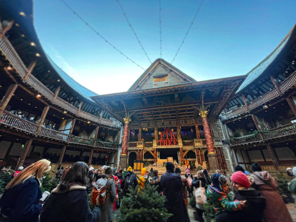 The Fir Tree <a href="/the_globe/">Shakespeare’s Globe</a> 🌲 I'm running the family workshops for this charming show that plays until New Year. There are still a few places left if you and some little ones fancy either some puppet crafting or a drama workshop before seeing this heartwarming production. @hannykha