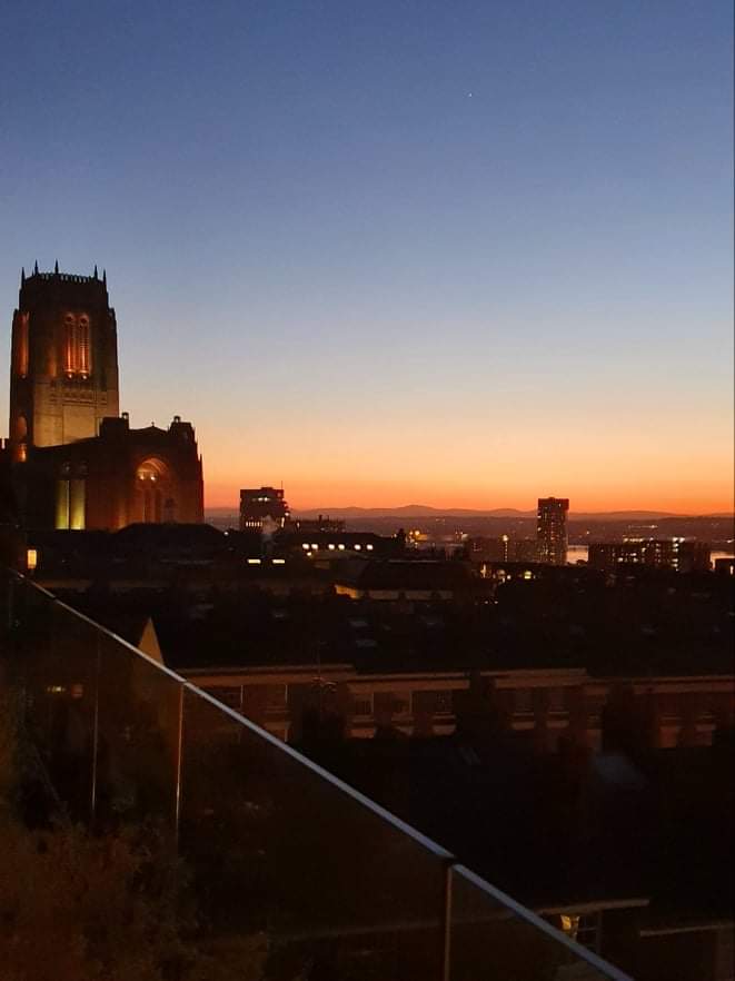 **COMPETITION**

Win a stay for two in a huge snowy white bed, wake up to breakfast the next morning, and enjoy three hours in our spa’s thermal journey! 

Tag your favourite person and like this post to be in with a chance to win

Winner to be announced on Thursday 22 December!