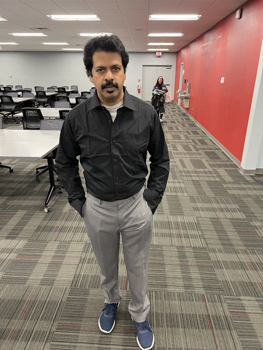 MrGHeredia's tweet photo. Thank you to Dress for Success for providing professional attire to our teachers!! https://t.co/pBbxWgRNSZ