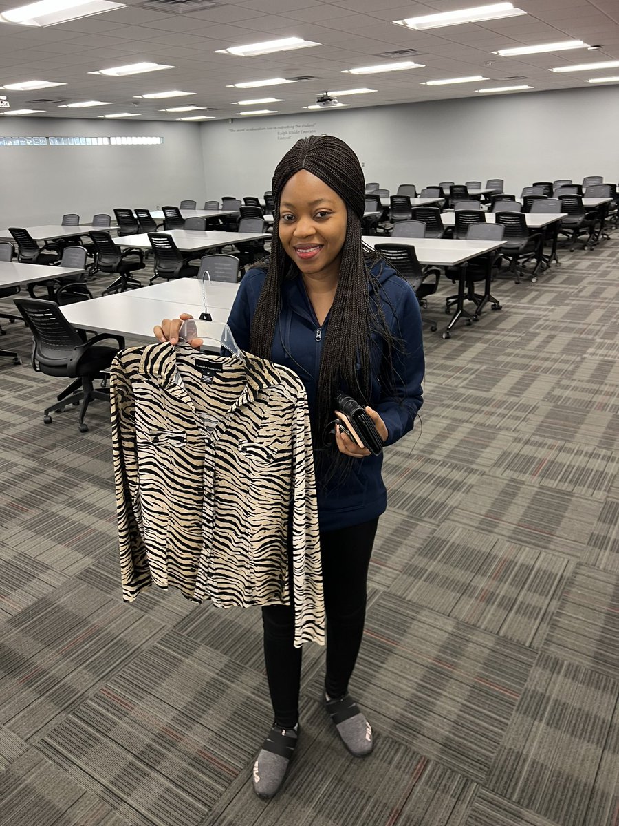 MrGHeredia's tweet photo. Thank you to Dress for Success for providing professional attire to our teachers!! https://t.co/pBbxWgRNSZ