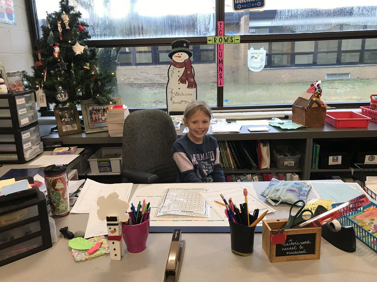 Mr. Petsche tweet media