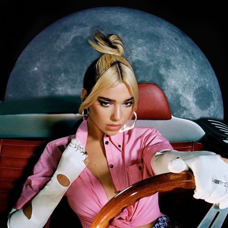 fvsdualipa's tweet photo. Are you Barbie? https://t.co/U0zTDKhwpn