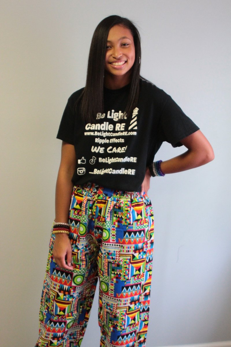 _BeLightCandles's tweet photo. These handmade authentic Kenyan pants are beautifully designed and made by our Bridge participants. You can find a variety of colors, designs, and sizes to fit your need.

Visit the link below and purchase yours today!
https://t.co/9W80r0bk0v https://t.co/IzN5PMmv4c