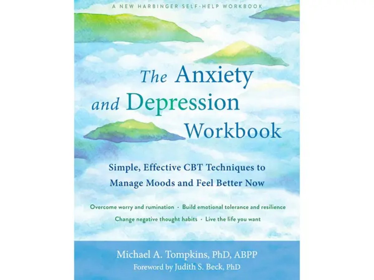 FoundationJEM's tweet photo. This article lists several books that youcan read to help fight anxiety and depression. These are things that we all deal with and we all need the right tools to fight them! https://t.co/GN1ugq2v43 https://t.co/cdPWnaNZrn
