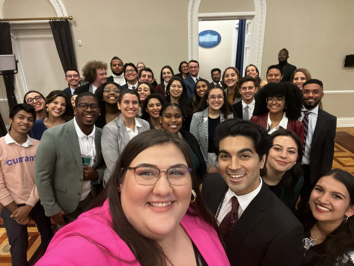 LetsUnpac's tweet image. A year ago, Un-PAC was on Day 11 of our 23 day #HungerStrike4Democracy. Yesterday, Un-PAC was at the table, inside the @WhiteHouse, for President Biden's Youth Communities in Action convening. (1/3)