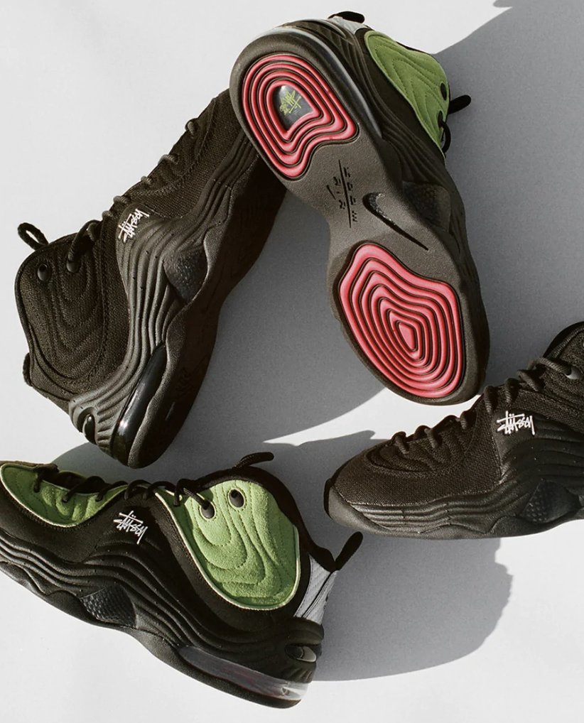 SNKR_TWITR tweet media